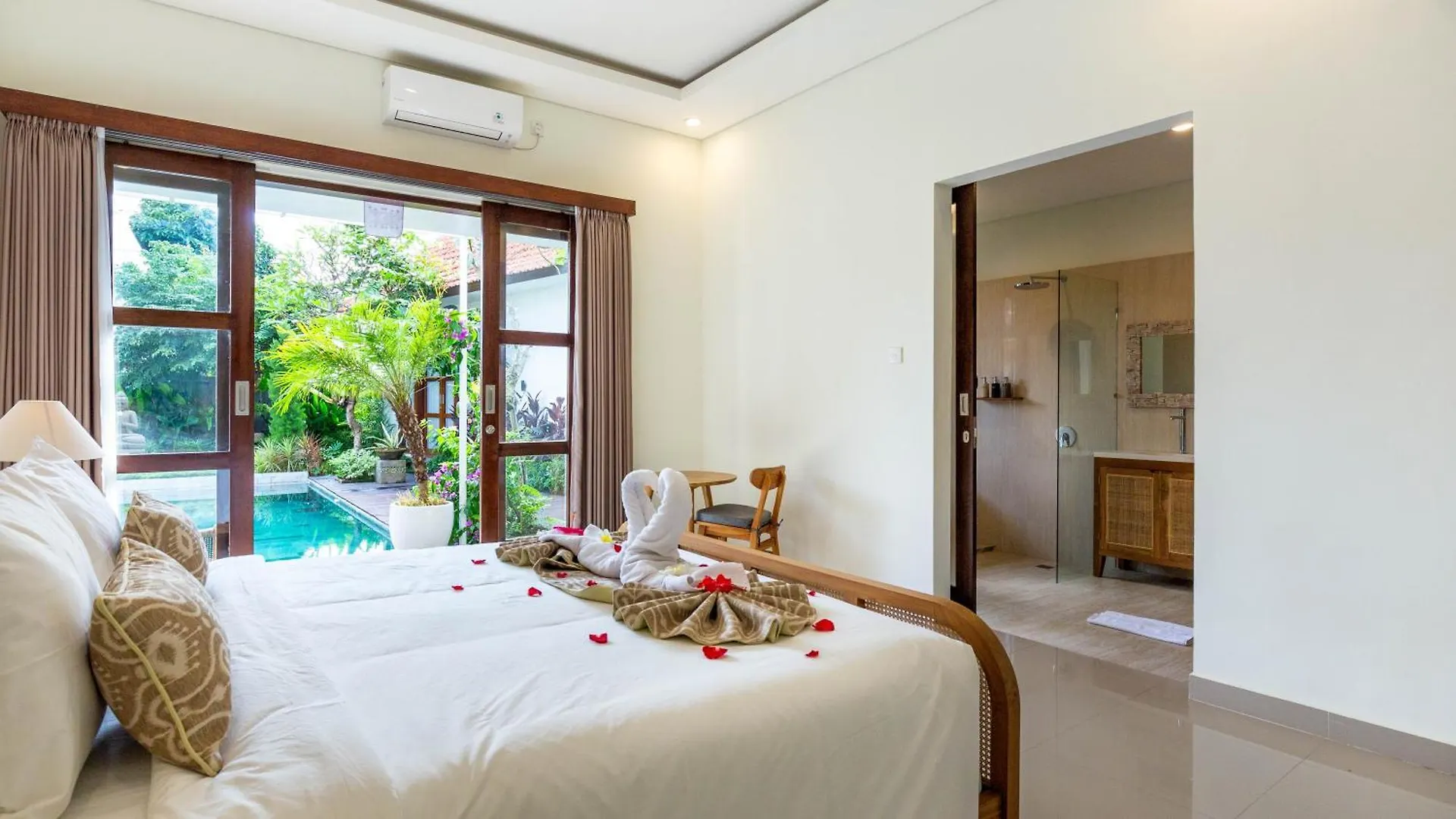 Bale Shanti Villa Ubud 0*, Ubud (Bali)